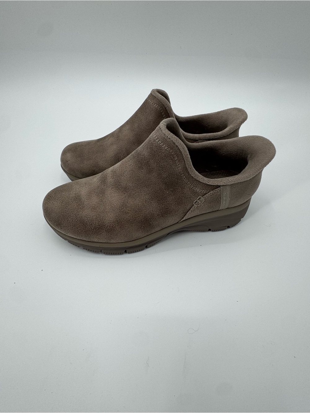 Skechers Slip-Ins: On-The-Go Cozy Women's Wide Fit Shoes Size 8.5 Taupe